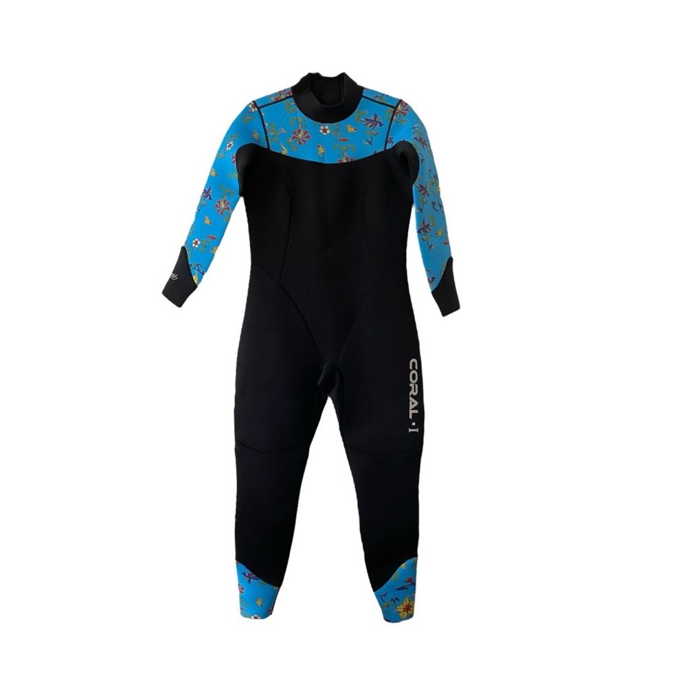 Hevto Womans Wetsuit Size XL